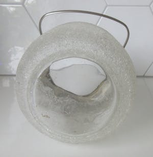 Niet of onleesbaar gesigneerd - Antieke Friese glazen koekjespot met vernikkelde montuur kopen? Bied vanaf 10!