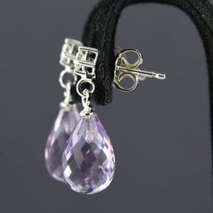 18K Goud - witgouden oorhanger bezet met amethist en briljant geslepen diamant kopen? Bied vanaf 325!