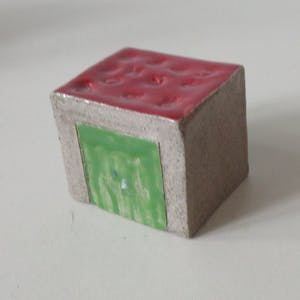 Niet of onleesbaar gesigneerd - Studio Keramisch object kopen? Bied vanaf 1!