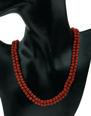 2-strengs bloedkoraal ketting aan fraaie 14k gouden pijp sluiting kopen? Bied vanaf 399!