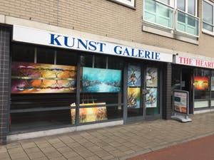 Gena Genadyj - Abstract Time kopen? Bied vanaf 1!