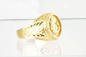 09 - Mooie geel-gouden 18 krt ring met afbeelding van Neptunus - gekeurd kopen? Bied vanaf 310!