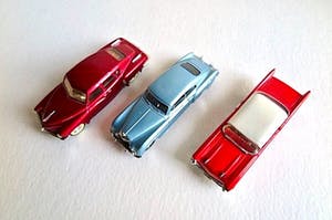 Curiosa - 3 Dinky Toys: Chevrolet/Bentley /Tucker Torpedo -Matchbox - VERZENDING GRATIS NL kopen? Bied vanaf 1!