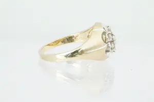 48 - Vintage bicolor 14Krt rozetring met ca 0.40crt briljant. kopen? Bied vanaf 240!