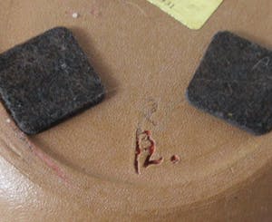 Niet of onleesbaar gesigneerd - Matbruine aardewerken bolvaas kopen? Bied vanaf 1!