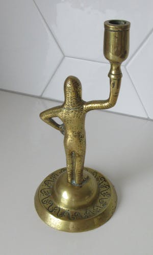 Curiosa - Oude koperen kandelaar staande ridder kopen? Bied vanaf 1!