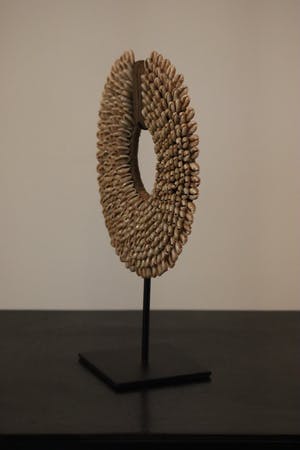 Nieuw-Guinea - Schelpenketting kopen? Bied vanaf 25!