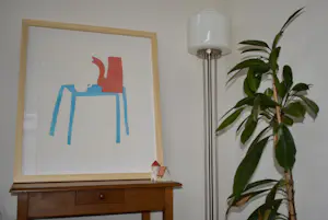 Klaas Gubbels - Litho - Rode kan op blauwe tafel Nr.94 - Geheel nieuw ingelijst kopen? Bied vanaf 550!