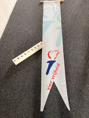 Brons (Onbekend) - Vrijheidsvuur + Wimpel kopen? Bied vanaf 35!