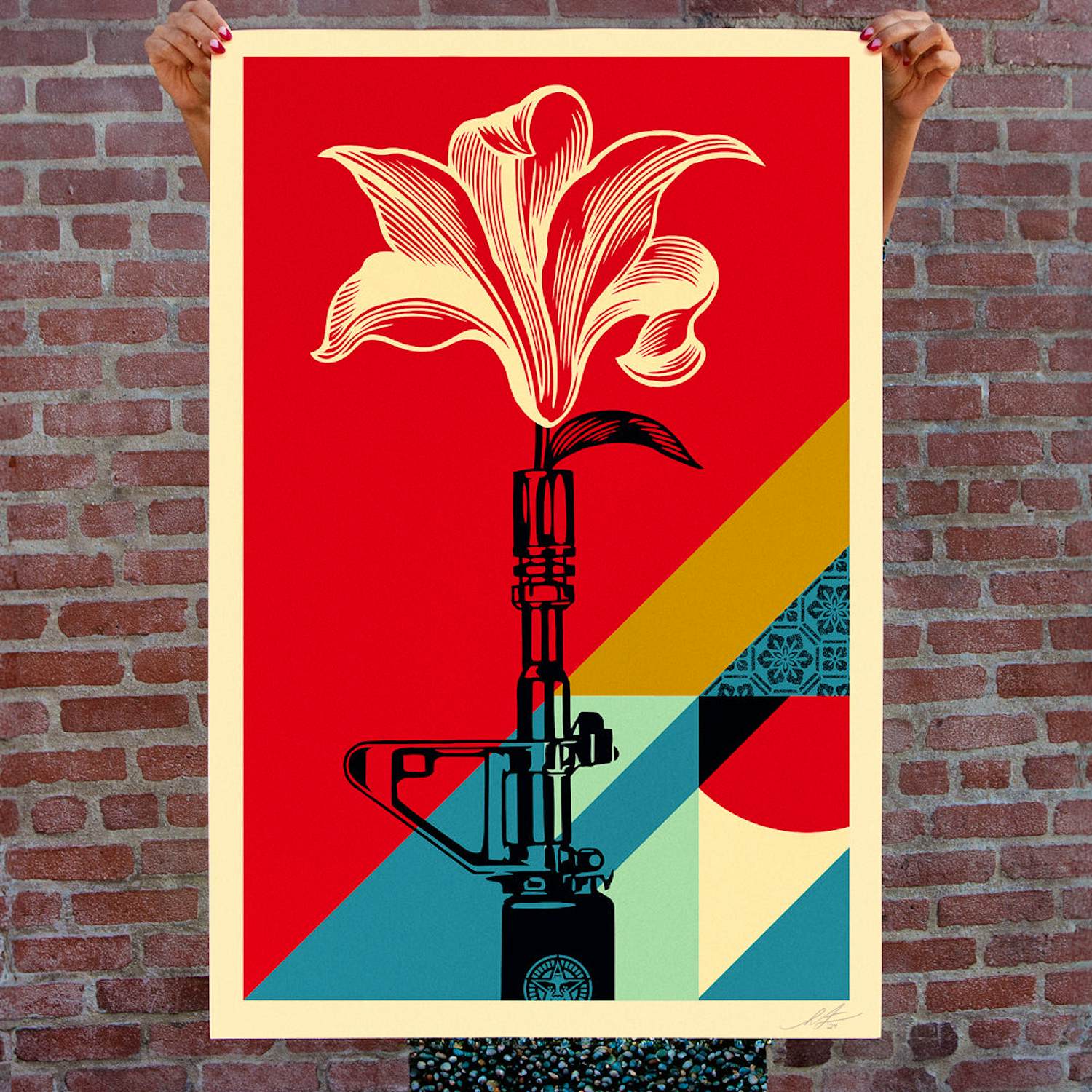 Shepard Fairey - AK-47 Lotus Lithograph Red sold for € 10!