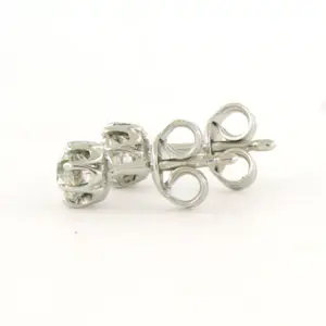14k witgouden solitair oorknoppen met Bolsjewiek geslepen diamant 1.00ct kopen? Bied vanaf 750!
