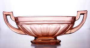 Val-Saint-Lambert - Charles Graffart Luxval schaal 'Coupe Noemie' 1935 verkocht voor € 1!