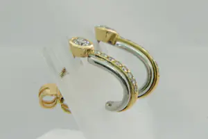 74- Fraaie set bicolor 18krt goud & diamanten oorstekers -ca.0.40ct diamant kopen? Bied vanaf 280!