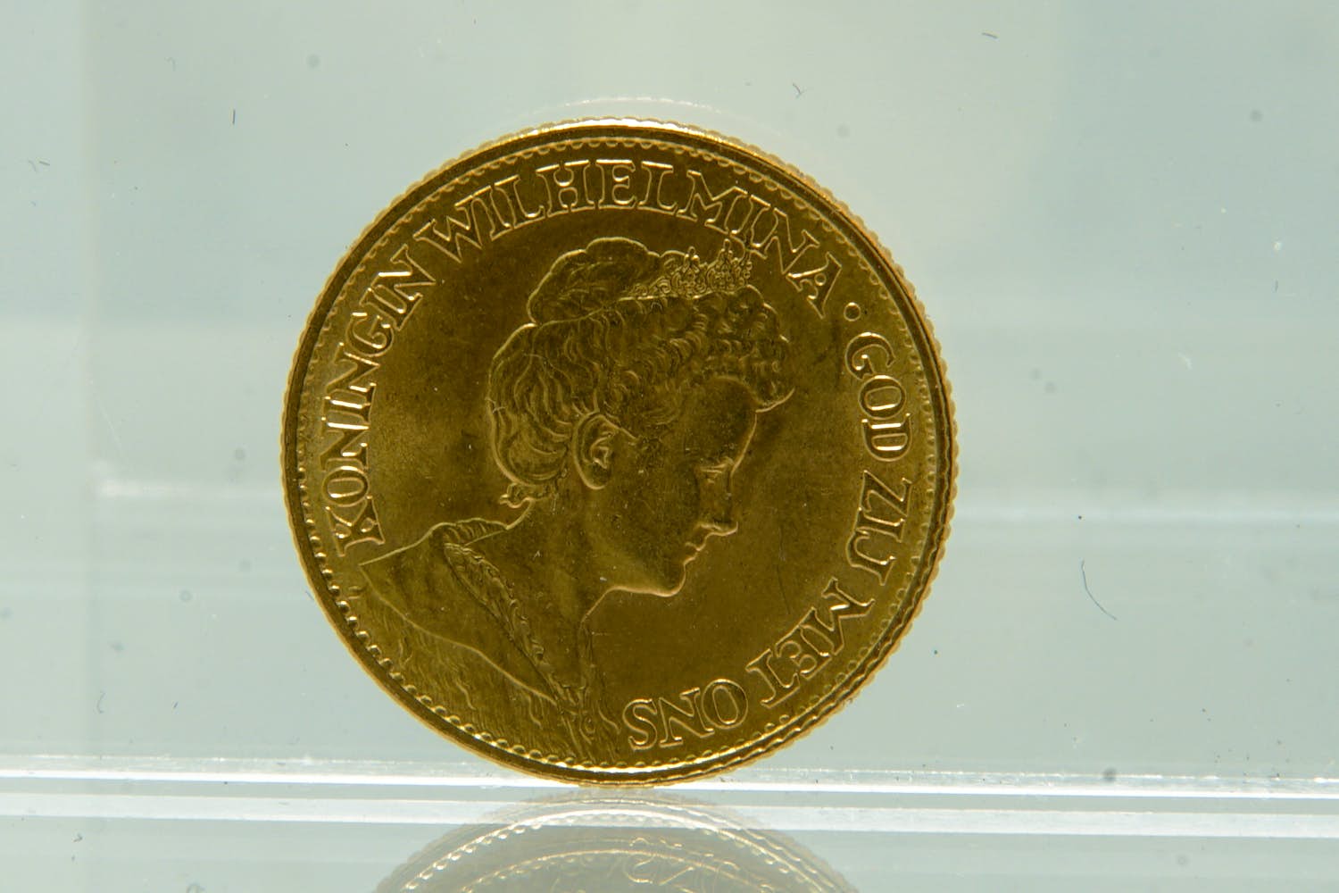 37- Origineel 900/1000 (90%) gouden "tientje" - Koningin Wilhelmina - 1913 kopen? Bied vanaf 440!
