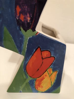 Plateelfabriek Schoonhoven N.V. - Vintage tulpenvaas en vier kleine schaaltjes kopen? Bied vanaf 15!