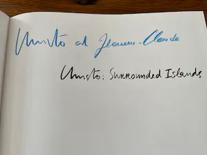 Christo - SURROUNDED ISLANDS kopen? Bied vanaf 345!