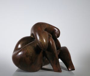 Niet of onleesbaar gesigneerd - Keramiek, Geglazuurd sculptuur van een voormalige danseres kopen? Bied vanaf 1!