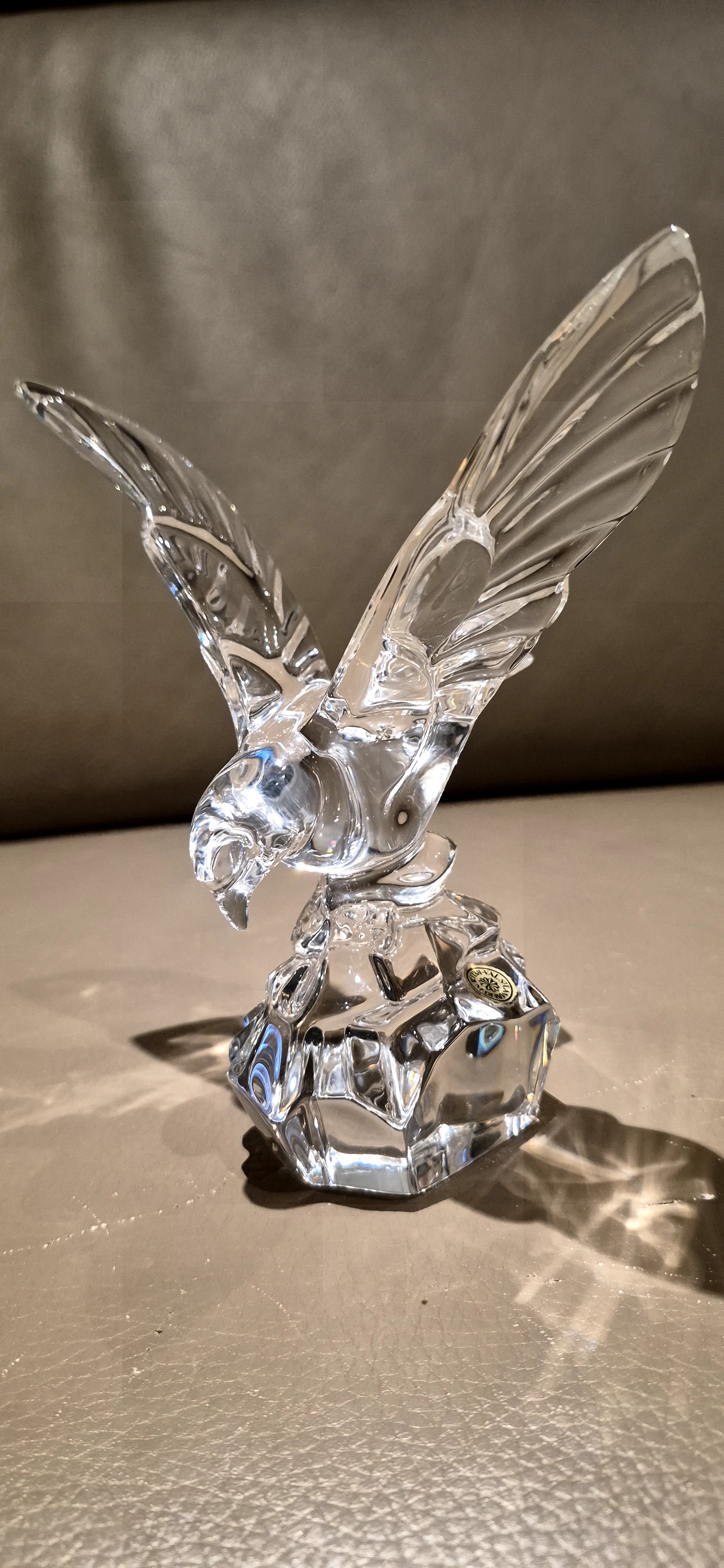 AcheterVal-Saint-Lambert - Adelaar? Enchérissez de 45!
