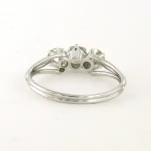 14k witgouden ring bezet met bolsjewiek geslepen diamanten - rm 17 kopen? Bied vanaf 600!
