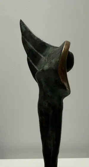 Ruurd Hallema - bronzen sculptuur | 'Engel' | Hardstenen sokkel kopen? Bied vanaf 350!