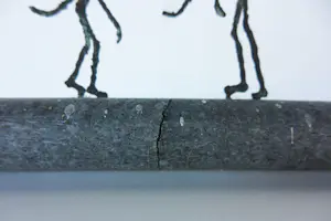 Franz Josef Vanck - Wandobject van brons en hardsteen, Twee figuren kopen? Bied vanaf 300!