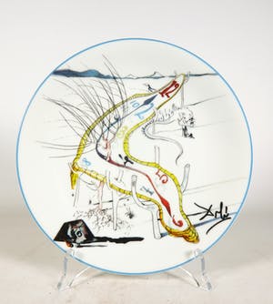 Royal Limoges - Salvador Dali, La Conquête du Cosmos - Zes porseleinen borden kopen? Bied vanaf 150!