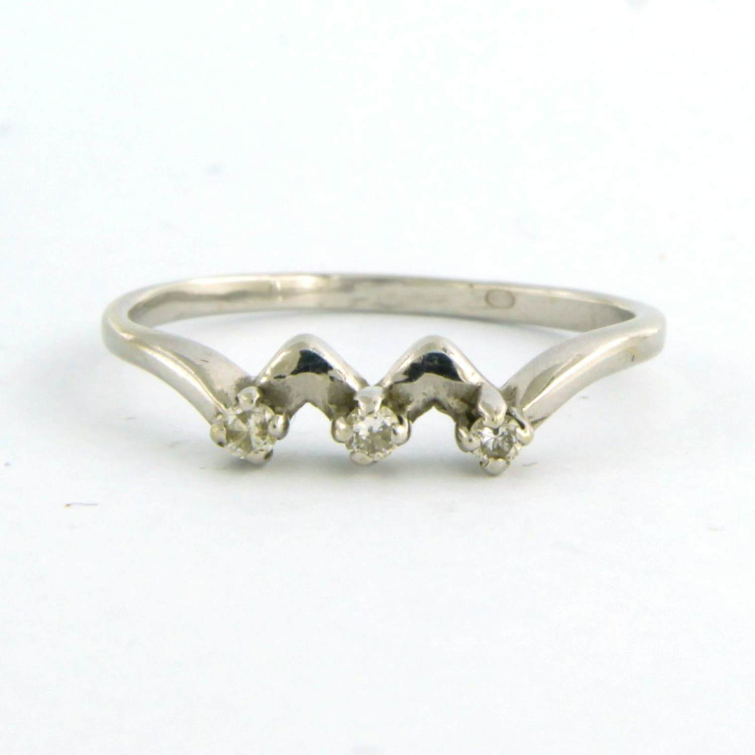 14k wit gouden ring bezet met briljant geslepen diamant 0.09 karaat kopen? Bied vanaf 160!