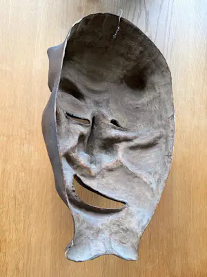 Cris Agterberg - Masker Papier mache kopen? Bied vanaf 250!