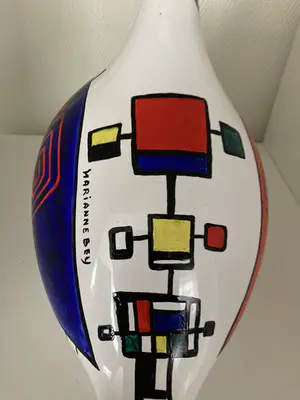 Marianne Bey - Vaas & Beeld / Mondriaan Style kopen? Bied vanaf 50!