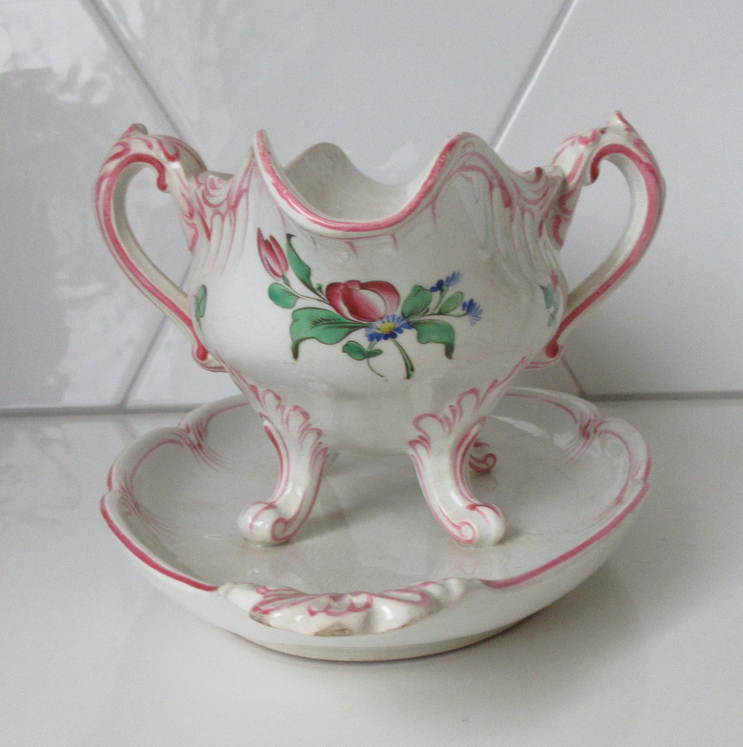 KG Luneville - Antieke 19e eeuwse Sauciere decor rozen en tulpen kopen? Bied vanaf 10!