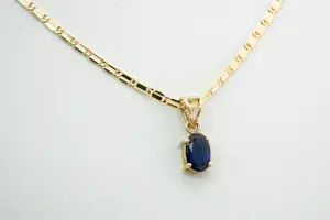 36 - Elegant en fijn 18 Krt gouden collier met 14 Krt blauwe edelsteen hanger kopen? Bied vanaf 170!