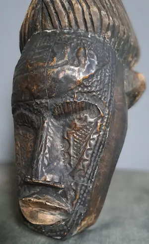 Akan - "Metal Face" kopen? Bied vanaf 45!