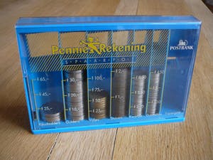 Curiosa - Spaarpot Postbank Pennyrekening 1986 met munten kopen? Bied vanaf 1!