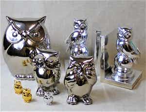 Niet of onleesbaar gesigneerd - 8 Zilverkleurige uilen Hollywood Regency Style verkocht voor € 10!