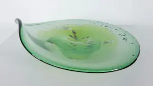 Willem Heesen - Glasobject, Groene schaal met patroon kopen? Bied vanaf 200!