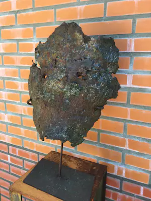 Theo Niermeijer - ruimtelijk ijzeren beeld - ‘Iron Mark’.. kopen? Bied vanaf 350!