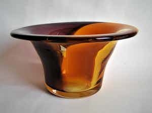 Bernard Heesen - Driekleurige Glazen Kom verkocht voor € 50!