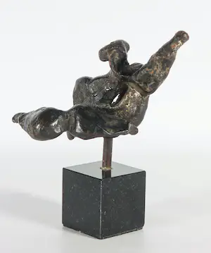 Arthur Spronken - Bronzen sculptuur, Reclining Nude kaufen? Bieten Sie von 1000!