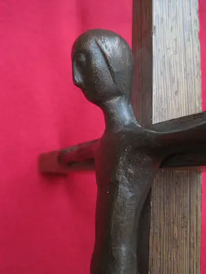 Heiligenbeeld - Modern kruisbeeld. kopen? Bied vanaf 25!