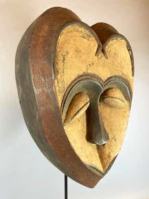 Kwele - 220311 African Kwese love mask - Congo. verkocht voor € 45!