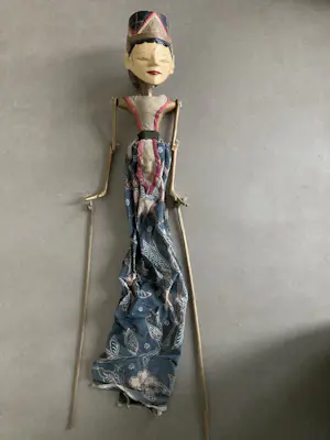 Niet of onleesbaar gesigneerd - Wajangpoppen wajong golek kopen? Bied vanaf 1!