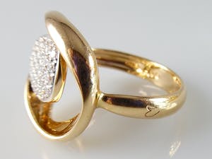 Acheter18k roségouden ring met 0.43 ct F-VVS diamanten - ringmaat 17,25 mm (54)? Enchérissez de 450!