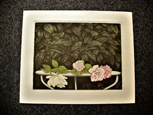 Jean Paul Vroom - Fraaie handgekleurde Litho "Wilde rozen op tuintafel" - 1984 - potloodgesigneerd kaufen? Bieten Sie von 68!