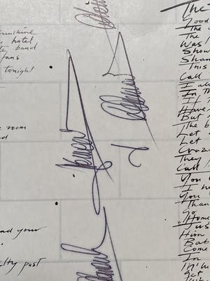 Niet of onleesbaar gesigneerd - LP Pink floyd - The Wall - Gesigneerd kopen? Bied vanaf 1!