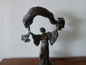 Agathon Leonard - Sjaaldanseres Lamp kopen? Bied vanaf 200!