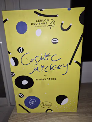 Thomas Dariel - Sculpture Mickey Disney Cosmic Thomas Dariel - Jaune - S kopen? Bied vanaf 140!
