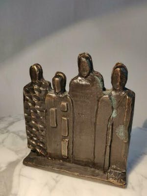 Astrid Veldhuyzen-Koppen - bronzen beeld uit drie delen kopen? Bied vanaf 69!