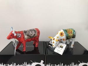 Marianne Bey - Selfportrait Rembrandt & Sunflowers van Gogh kopen? Bied vanaf 80!