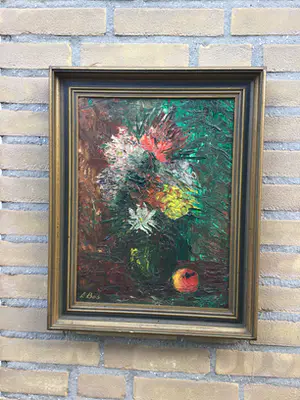 Lucie Bos - Pot met bloemen en een appel. kopen? Bied vanaf 20!