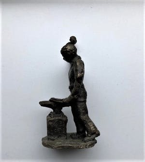 Brons (Onbekend) - Smid bij Aambeeld - Beeld kopen? Bied vanaf 1!